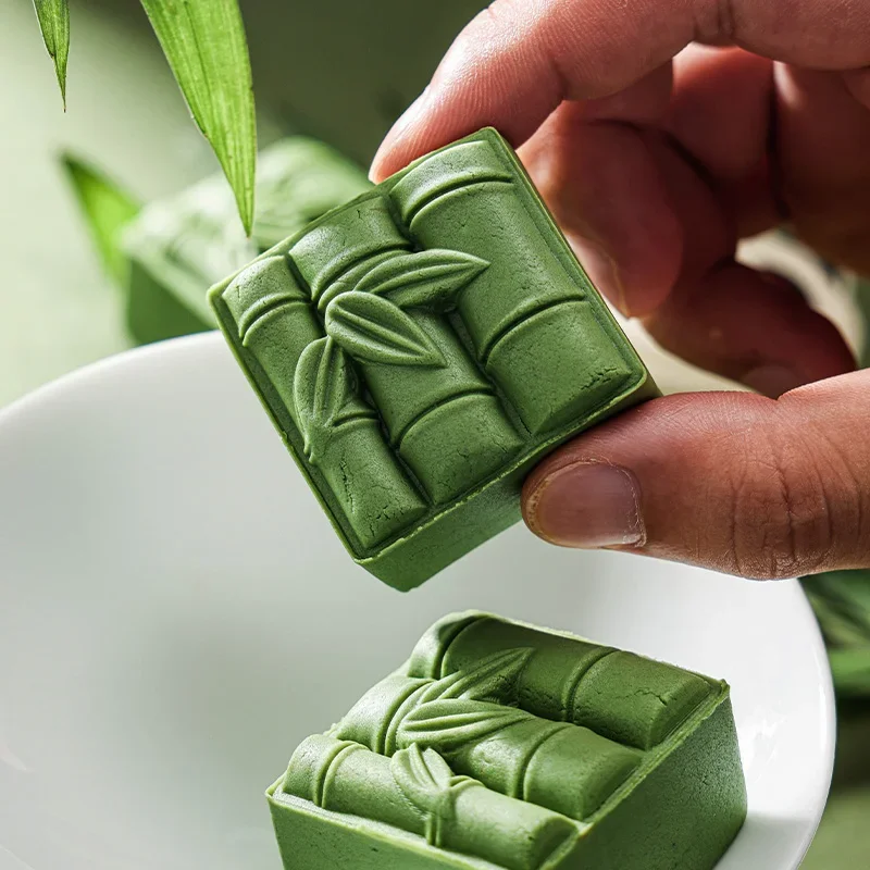 Bunny Cake Mold - Household mung bean cake complementary food